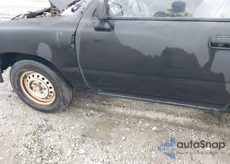 1993 Toyota Pickup 1/2 Ton Short Whlbase Stb z USA, uszkodzony, nr VIN 4TARN81A1PZ063575